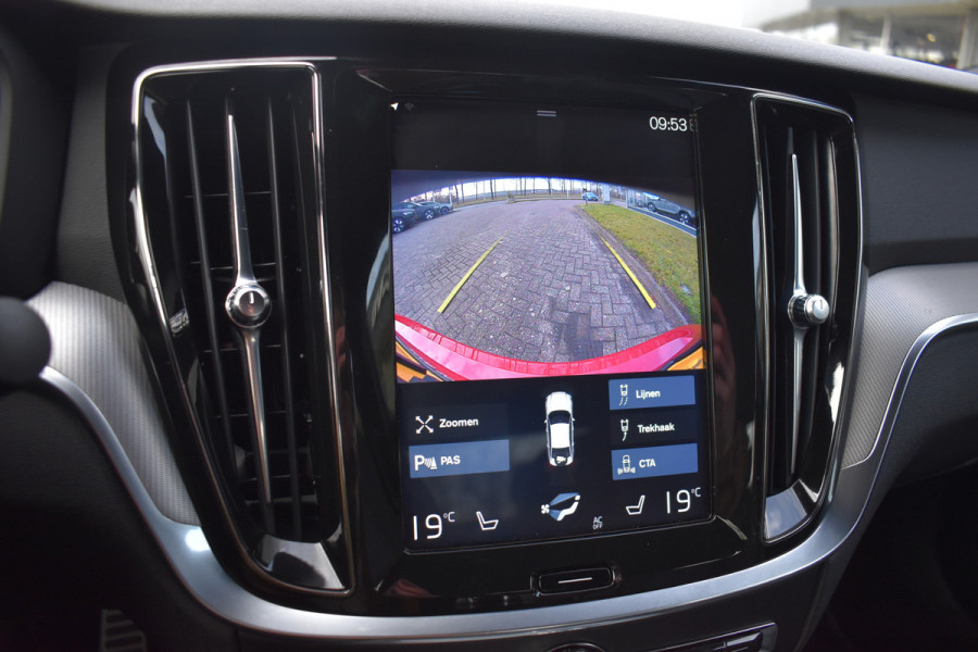 Volvo S60 T5 251PK Autmaat Intro Edition | Carplay | Leder | ACC | PDC V/A | Keyless | Blis | Camera Achter