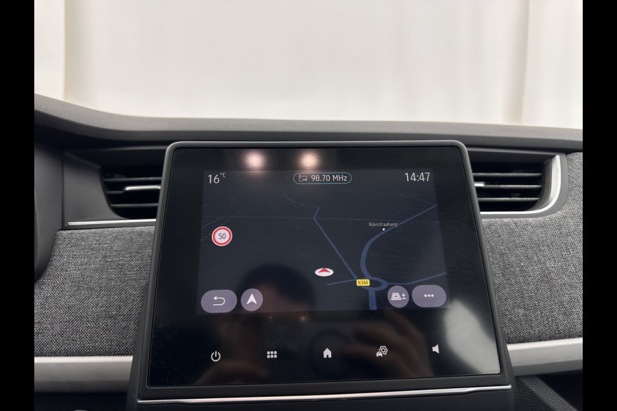Renault ZOE R110 Life 52 kWh (Owned-Battery) [ 3-Fase-22kW ] {SOH-86%} Aut. *HEATPUMP | FULL-LED | LEATHER-FABRIC | DIGI-COCKPIT | CAMERA | NAVI-FULLMAP | DAB+ | KEYLESS | HEATED-COMFORTSEATS | LANE-ASSIST | 16''ALU*