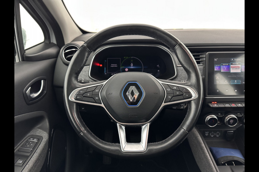 Renault ZOE R110 Life 52 kWh (Owned-Battery) [ 3-Fase-22kW ] {SOH-86%} Aut. *HEATPUMP | FULL-LED | LEATHER-FABRIC | DIGI-COCKPIT | CAMERA | NAVI-FULLMAP | DAB+ | KEYLESS | HEATED-COMFORTSEATS | LANE-ASSIST | 16''ALU*