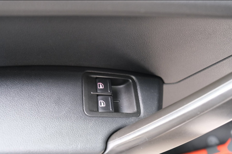 Volkswagen Caddy 2.0 TDI L2H1 BMT Maxi - N.A.P. Airco, Navi, PDC, Carplay.