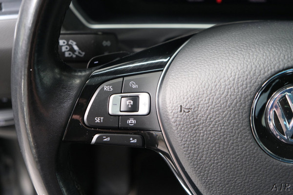 Volkswagen Tiguan Allspace 1.5 TSI Highline Business R-Line Automaat - N.A.P. Schuif/Panodak, Carplay, Camera, PDC, Navi.