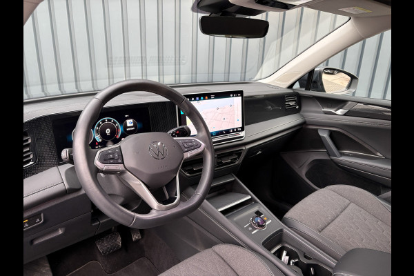 Volkswagen Tiguan 1.5 eTSI Life Edition | Trekhaak wegkl. | Side Assist | Camera | Stuur & Stoel verw. | Prijs Rijklaar!!