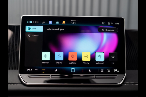 Volkswagen Tiguan 1.5 eTSI Life Edition | Trekhaak wegkl. | Side Assist | Camera | Stuur & Stoel verw. | Prijs Rijklaar!!