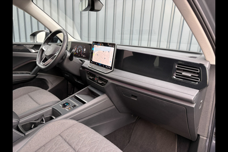 Volkswagen Tiguan 1.5 eTSI Life Edition | Trekhaak wegkl. | Side Assist | Camera | Stuur & Stoel verw. | Prijs Rijklaar!!