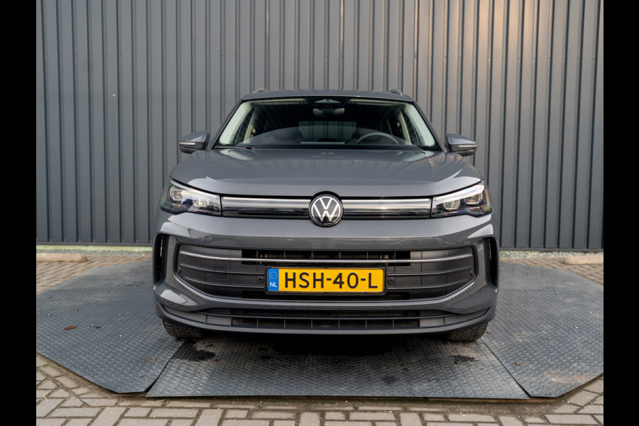 Volkswagen Tiguan 1.5 eTSI Life Edition | Trekhaak wegkl. | Side Assist | Camera | Stuur & Stoel verw. | Prijs Rijklaar!!