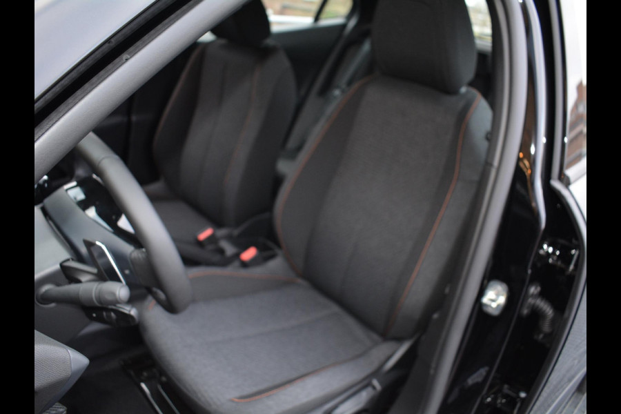Peugeot 2008 1.2 Hybrid 145 Style Navigatie | Automaat