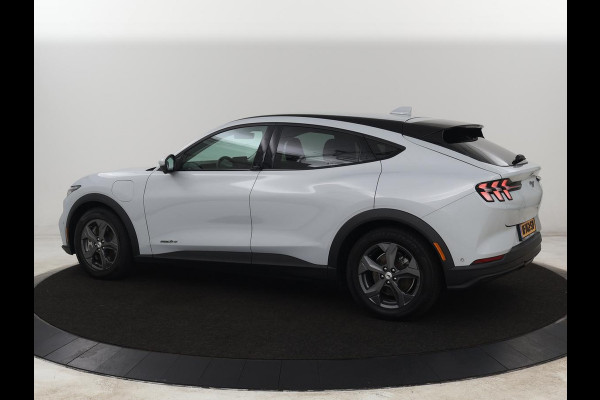 Ford Mustang Mach-E RWD 75kWh | SOH 92% | Leder | 360 Camera | Stoelverwarming | Adaptive cruise | B&O Sound | Stuurverwarming | Carplay | Navigatie | Park Assist | Full LED