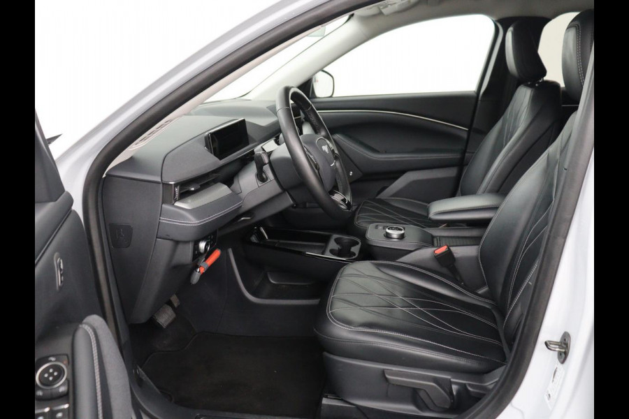 Ford Mustang Mach-E RWD 75kWh | SOH 92% | Leder | 360 Camera | Stoelverwarming | Adaptive cruise | B&O Sound | Stuurverwarming | Carplay | Navigatie | Park Assist | Full LED