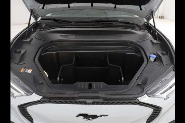 Ford Mustang Mach-E RWD 75kWh | SOH 92% | Leder | 360 Camera | Stoelverwarming | Adaptive cruise | B&O Sound | Stuurverwarming | Carplay | Navigatie | Park Assist | Full LED
