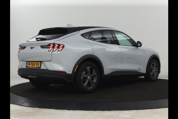 Ford Mustang Mach-E RWD 75kWh | SOH 92% | Leder | 360 Camera | Stoelverwarming | Adaptive cruise | B&O Sound | Stuurverwarming | Carplay | Navigatie | Park Assist | Full LED