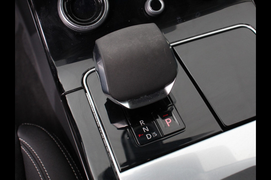 Land Rover Range Rover Velar 2.0 P400e | Navigatie | Apple Carplay/Android Auto | Camera | Parkeersensoren | Elektrische achterklep | Stoelverwarming | Virtual Cockpit | Climate Control | 20"Lichtmetalen velgen | Getinte ramen