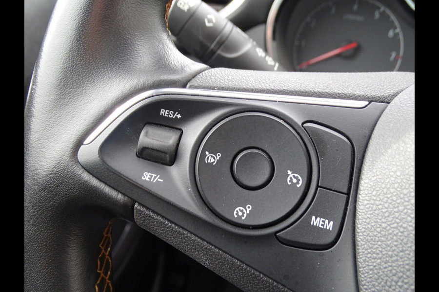 Opel Crossland X 1.2 Turbo Innovation, Panodak, Cruise, Navi,Trekhk, Zeer Compleet!