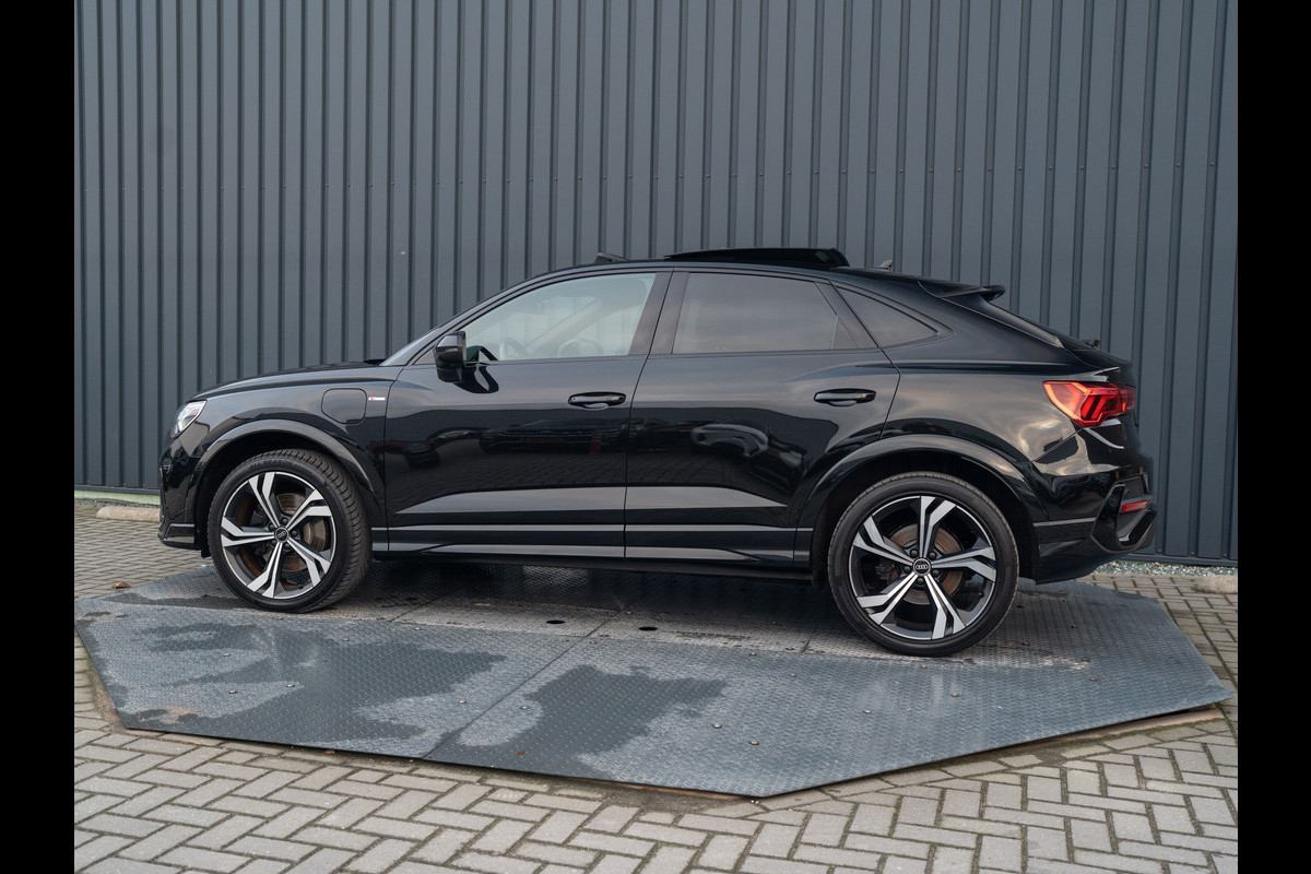 Audi Q3 Sportback 45 TFSI e S Edition | Panodak | Sonos | Elk. A-klep | Camera | Keyless | 20'' | Prijs Rijklaar!!