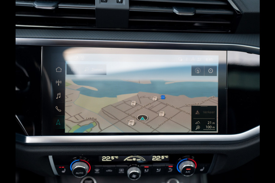 Audi Q3 Sportback 45 TFSI e S Edition | Panodak | Sonos | Elk. A-klep | Camera | Keyless | 20'' | Prijs Rijklaar!!