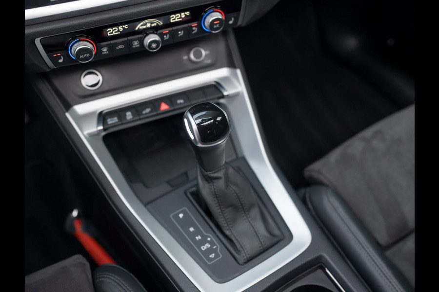 Audi Q3 Sportback 45 TFSI e S Edition | Panodak | Sonos | Elk. A-klep | Camera | Keyless | 20'' | Prijs Rijklaar!!
