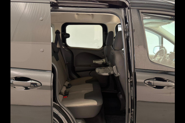 Ford Tourneo Courier 1.0 Titanium / Navi / Camera / Clima