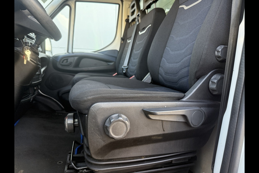 Iveco Daily 35S16 2.3 Automaat Open Laadbak Airco Adaptieve Cruise Control Standkachel 3.5t Trekhaak Navigatie Camera Pickup Pritische