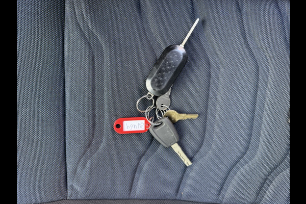 Iveco Daily 35S16 2.3 Automaat Open Laadbak Airco Adaptieve Cruise Control Standkachel 3.5t Trekhaak Navigatie Camera Pickup Pritische