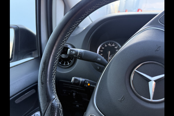 Mercedes-Benz eVito 112 66kWh 280km WLTP 94.7% (SOH) Snelladen LED L2H1 Climate Control Cruise Control Carplay Camera Stoelverwarming