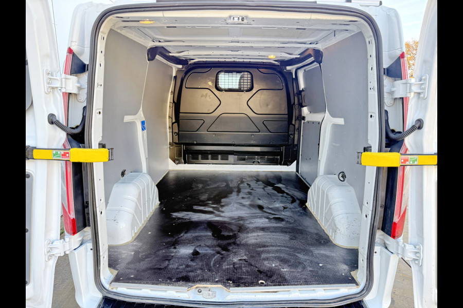 Ford Transit Custom 300 2.0 TDCI 130PK Automaat L1H1 LED Airco Cruise Control Stoelverwarming Parkeersensoren voor achter