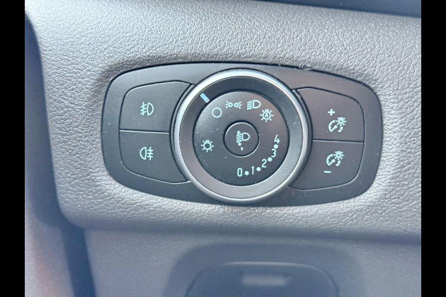 Ford Transit Custom 300 2.0 TDCI 130PK Automaat L1H1 LED Airco Cruise Control Stoelverwarming Parkeersensoren voor achter