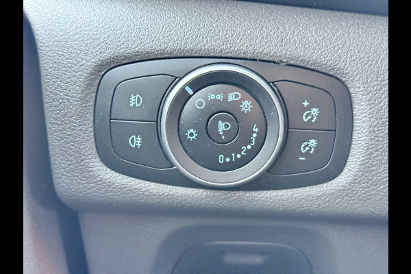 Ford Transit Custom 300 2.0 TDCI 130PK Automaat L1H1 LED Airco Cruise Control Stoelverwarming Parkeersensoren voor achter