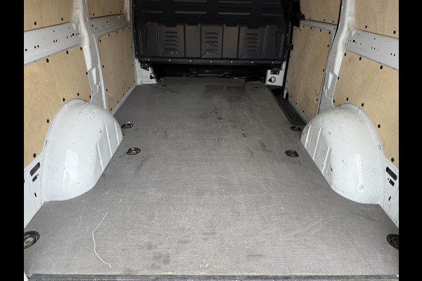 Mercedes-Benz Vito 116 1.9 CDI Automaat L2H1 LED Airco Carplay Climate Control Parkeersensoren voor achter