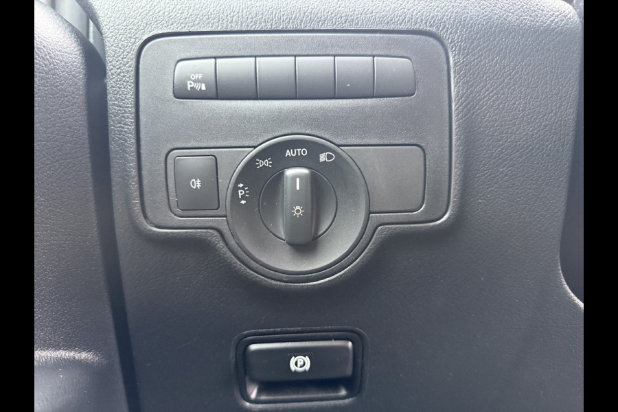 Mercedes-Benz Vito 116 1.9 CDI Automaat L2H1 LED Airco Carplay Climate Control Parkeersensoren voor achter