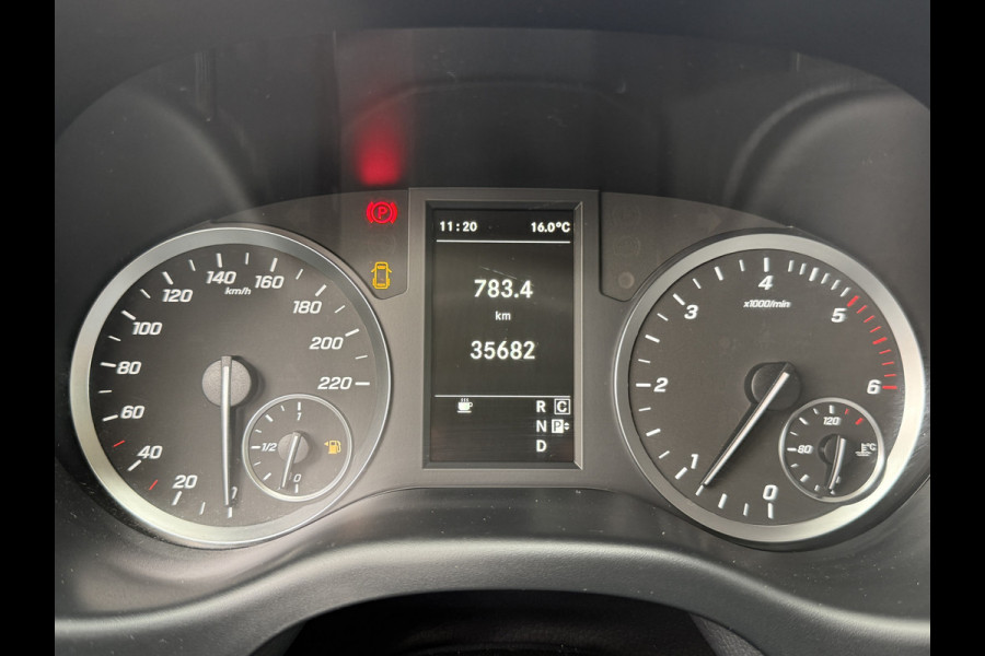Mercedes-Benz Vito 116 1.9 CDI Automaat L2H1 LED Airco Carplay Climate Control Parkeersensoren voor achter