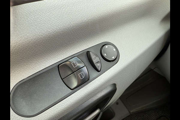 Mercedes-Benz Sprinter 214 2.2 CDI L1H1 Climate Control Cruise Control Navigatie Trekhaak