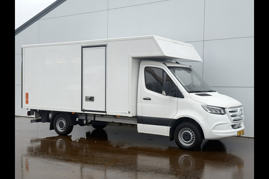 Mercedes-Benz Sprinter 317 1.9 CDI Laadklep Automaat LED Climate Control Cruise Control Camera Carplay Stoelverwarming Bakwagen Meubelbak Koffer