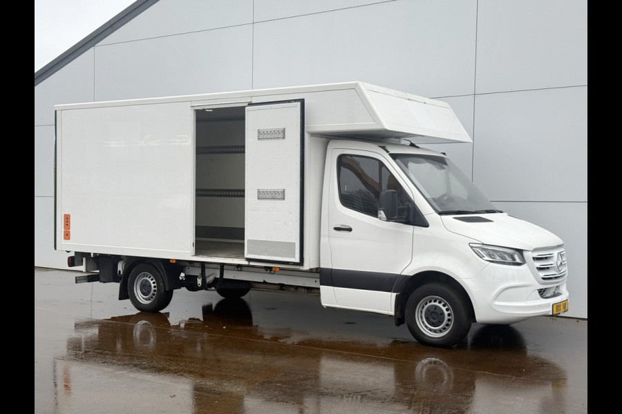 Mercedes-Benz Sprinter 317 1.9 CDI Laadklep Automaat LED Climate Control Cruise Control Camera Carplay Stoelverwarming Bakwagen Meubelbak Koffer