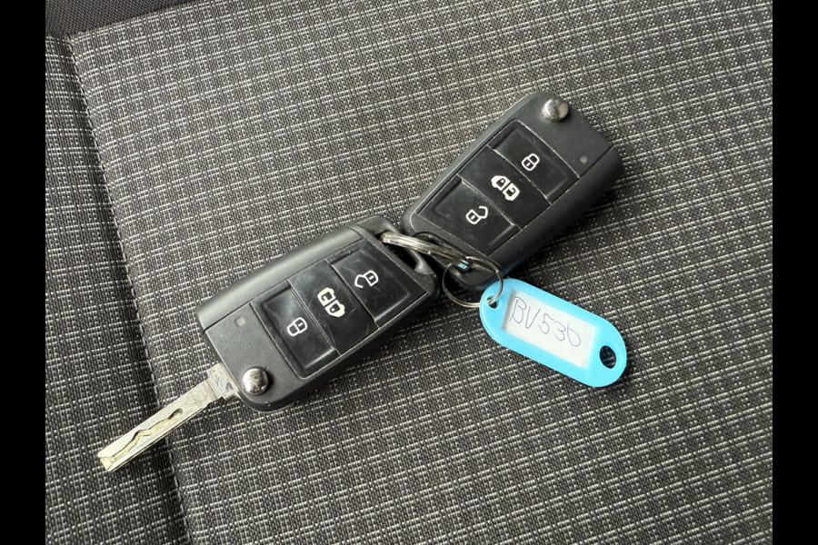 Volkswagen E-Transporter 113PK 138KM WLTP 37,3kWh 100% Elektrisch ABT E-transporter Airco Stoelverwarming Parkeersensoren