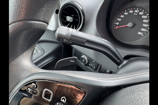 Mercedes-Benz Sprinter 514 2.2 CDI Automaat Laadklep Climate Control Camera Carplay Bakwagen Meubelbak