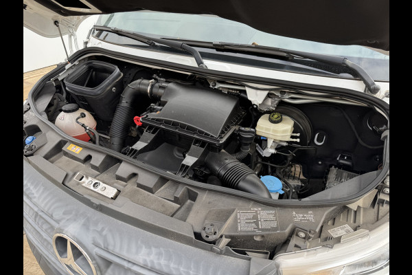 Mercedes-Benz Sprinter 514 2.2 CDI Automaat Laadklep Climate Control Camera Carplay Bakwagen Meubelbak