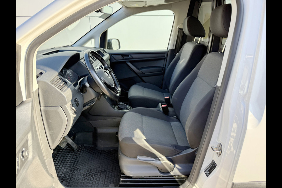 Volkswagen E-Caddy 113PK L2H1 Elektrisch Caddy ABT Maxi 37,3kWh 159km WLTP Trekhaak Airco Stoelverwarming Parkeersensoren Achter