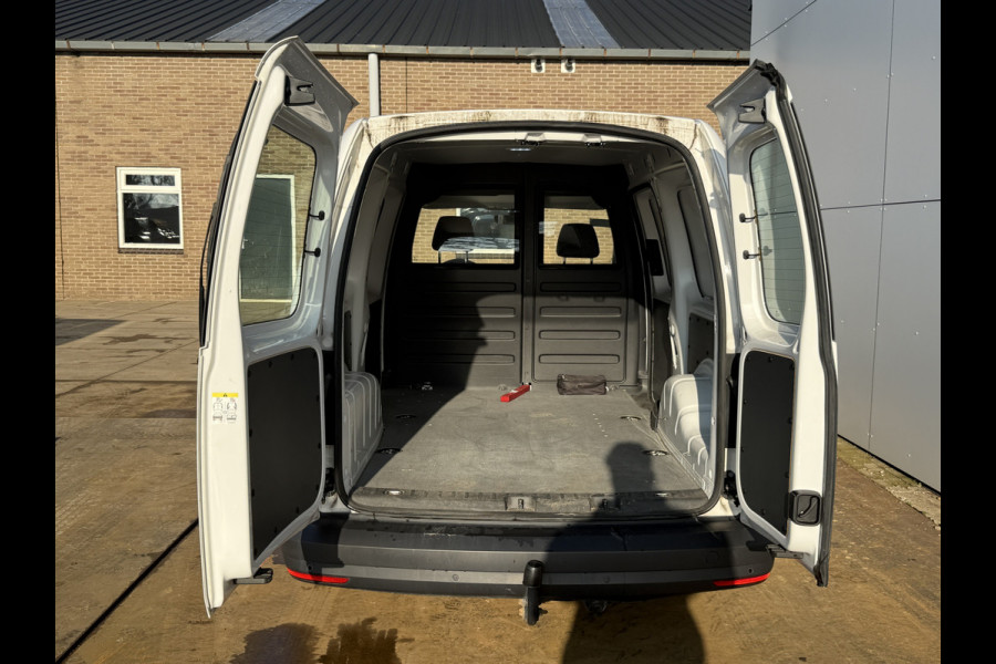 Volkswagen E-Caddy 113PK L2H1 Elektrisch Caddy ABT Maxi 37,3kWh 159km WLTP Trekhaak Airco Stoelverwarming Parkeersensoren Achter