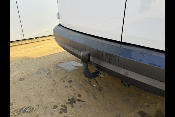 Volkswagen E-Caddy 113PK L2H1 Elektrisch Caddy ABT Maxi 37,3kWh 159km WLTP Trekhaak Airco Stoelverwarming Parkeersensoren Achter