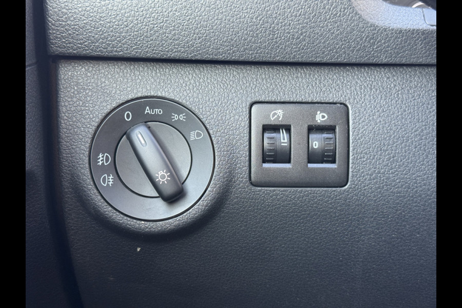 Volkswagen E-Caddy 113PK L2H1 Elektrisch Caddy ABT Maxi 37,3kWh 159km WLTP Trekhaak Airco Stoelverwarming Parkeersensoren Achter