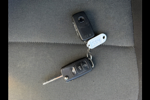 Volkswagen E-Caddy 113PK L2H1 Elektrisch Caddy ABT Maxi 37,3kWh 159km WLTP Trekhaak Airco Stoelverwarming Parkeersensoren Achter