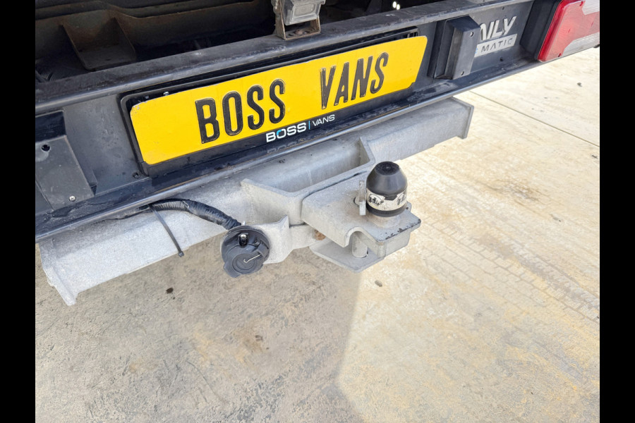 Iveco Daily 35S16 2.3 Automaat Open Laadbak Airco Adaptieve Cruise Control Standkachel 3.5t Trekhaak Navigatie Camera Pickup Pritische