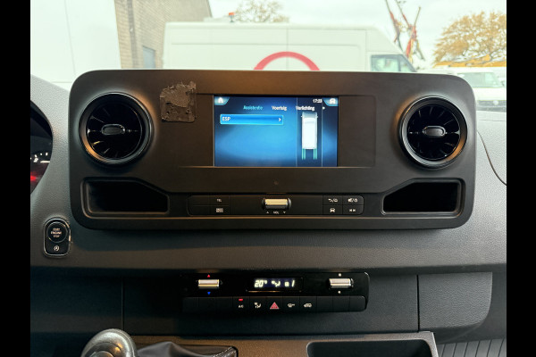Mercedes-Benz Sprinter 311 2.2 CDI L2H2 Climate Control Carplay ESP Parkeersensoren achter