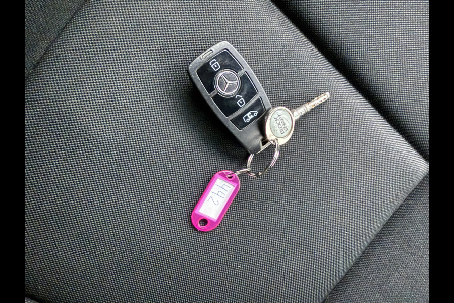 Mercedes-Benz Sprinter 311 2.2 CDI L2H2 Climate Control Carplay ESP Parkeersensoren achter