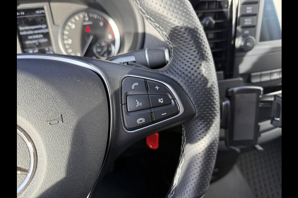 Mercedes-Benz Vito 114 1.9 CDI Automaat L3H1 Climate Control Adaptieve Cruise Control Trekhaak Carplay Camera Stoelverwarming