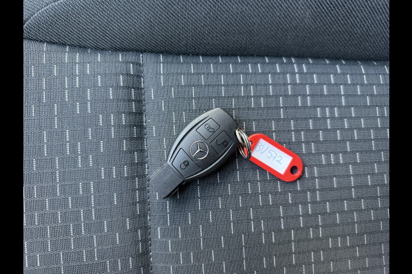 Mercedes-Benz Vito 114 1.9 CDI Automaat L3H1 Climate Control Adaptieve Cruise Control Trekhaak Carplay Camera Stoelverwarming