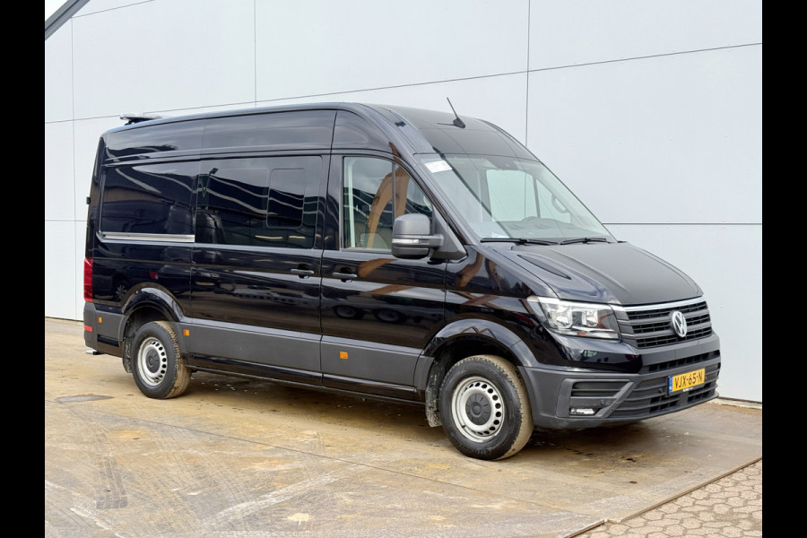 Volkswagen Crafter 2.0 TDI 140PK Automaat L3H3 Airco Cruise Control Elektrische Schuifdeur Trekhaak Camera Carplay Parkeersensoren voor achter