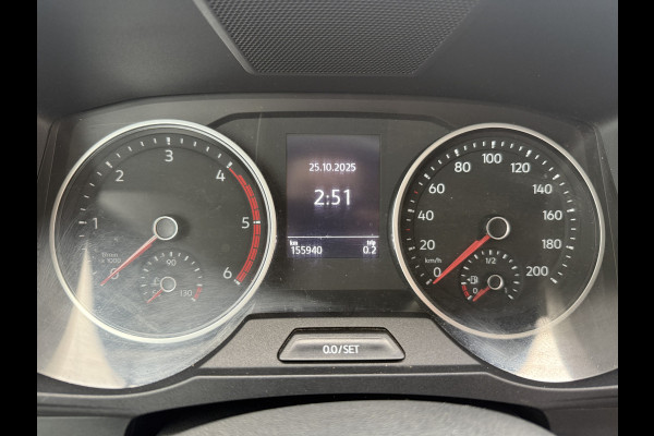 Volkswagen Crafter 2.0 TDI 140PK Automaat L3H3 Airco Cruise Control Elektrische Schuifdeur Trekhaak Camera Carplay Parkeersensoren voor achter
