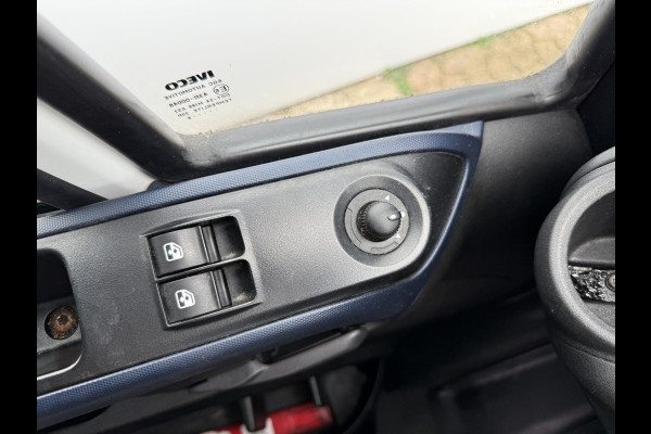 Iveco Daily 35S14 2.3 Automaat Laadklep Climate Control Standkachel Koffer Bakwagen Meubelbak