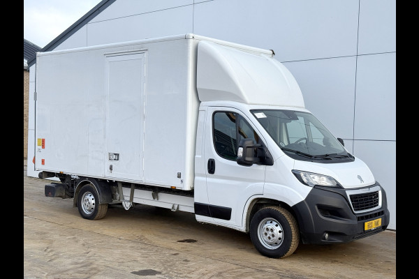 Peugeot Boxer 2.2 HDI 165PK Laadklep LED Cruise Control Climate Control Carplay Camera Standkachel Koffer Bakwagen Meubelbak