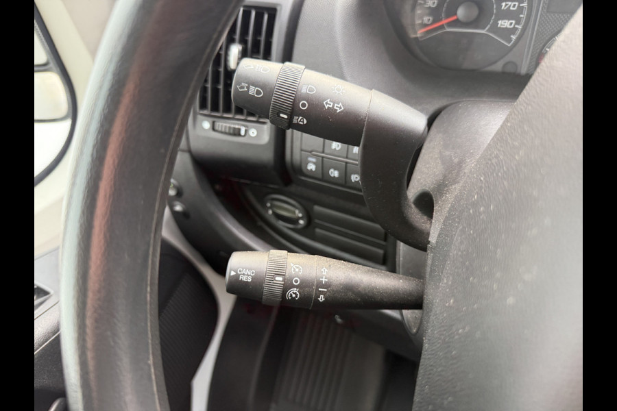 Peugeot Boxer 2.2 HDI 165PK Laadklep LED Cruise Control Climate Control Carplay Camera Standkachel Koffer Bakwagen Meubelbak